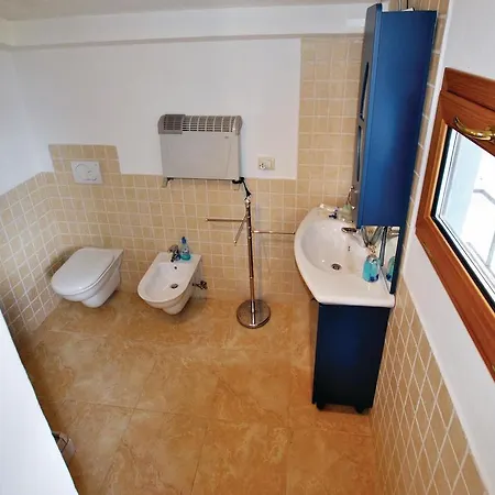 Four Bedroom Holiday Pg With A Fireplace 01 Città di Castello